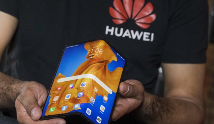 El telèfon plegable de la companyia Huawei.