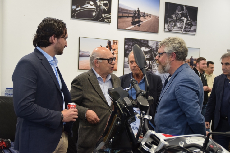 Ricky Lambo i Gerard Farré en l'esdeveniment d'Automòbils Pyrénées aquest dijous.