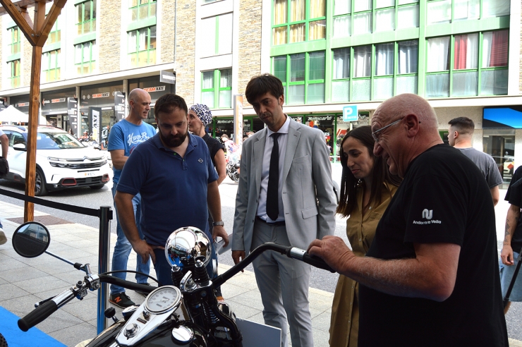 Els cònsols d'Andorra la Vella, Sergi González i Olalla Losada, en la inauguració del Motand.