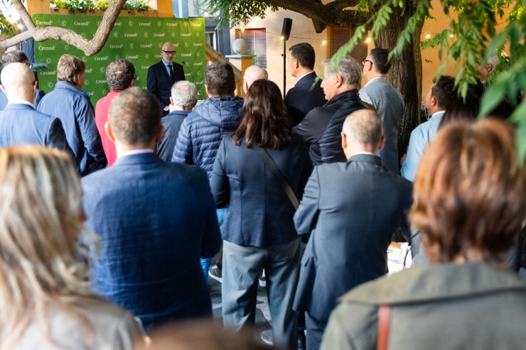 La inauguració de la nova oficina de Creand a la Seu d'Urgell.