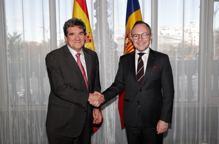 El cap de Govern, Xavier Espot, amb el nou governador del Banc d'Espanya, Jose Luis Escrivá.